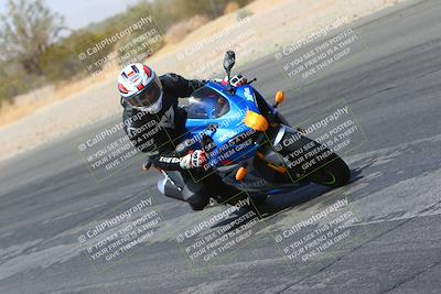 media/Mar-28-2022-Superbike Trackdays (Mon) [[b8603d0f67]]/Open Track Time/Turn 3 Inside/